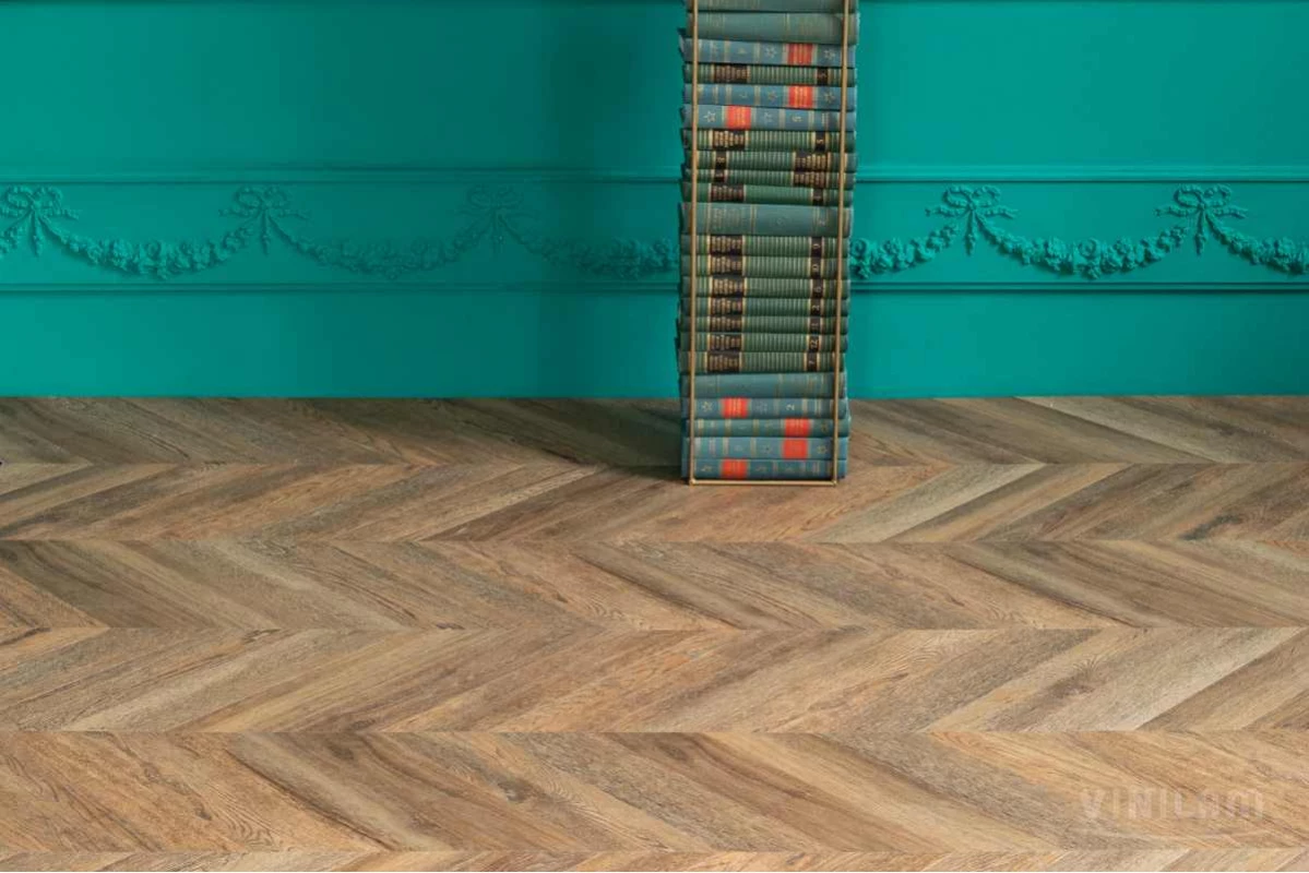 Виниловые полы Виниловый ламинат Vinilam Паркет Шеврон Нормандия RI153610CL4