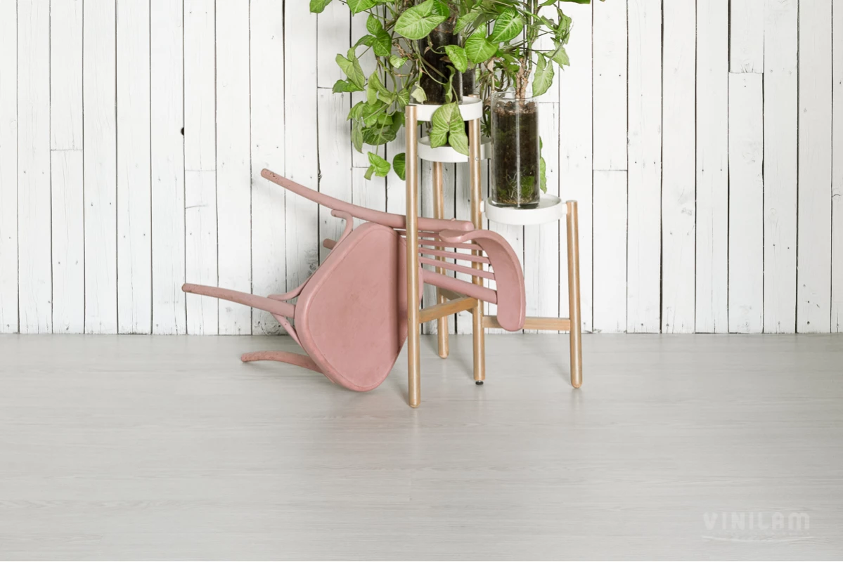 Виниловые полы Виниловый ламинат Vinilam Дуб Гюстров 10675