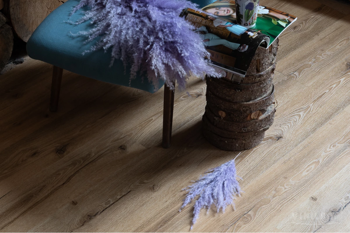 Виниловые полы Виниловый ламинат Vinilam Дуб Марбург (Rich) 18222 Glue