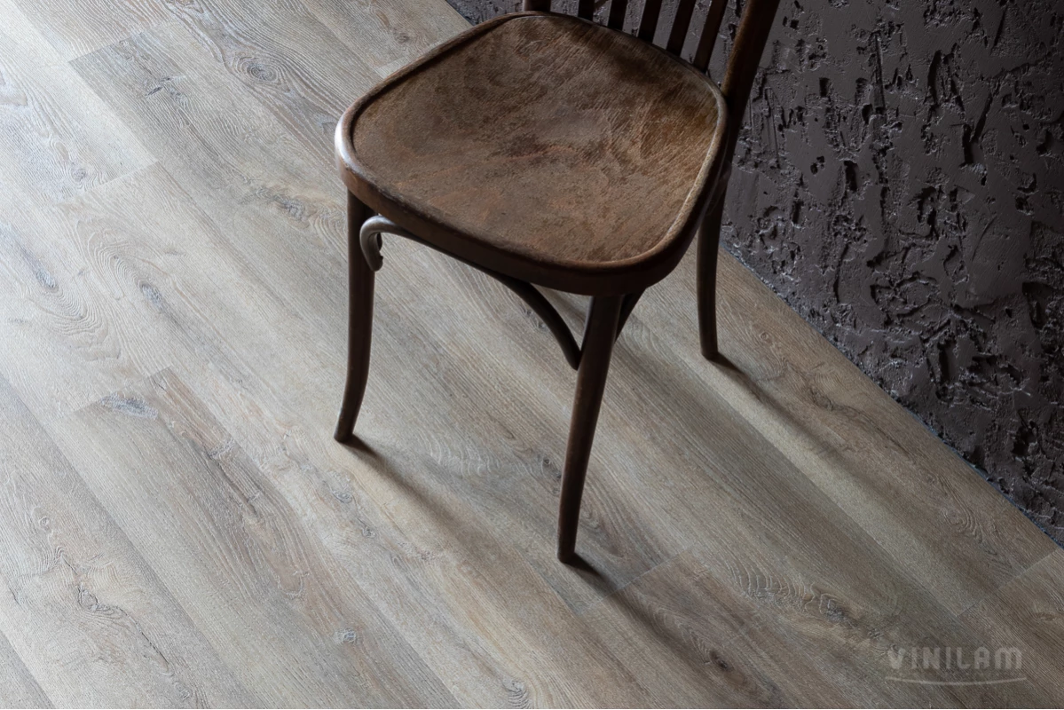 Виниловые полы Виниловый ламинат Vinilam Дуб Амберг (Rich) 15783 Glue