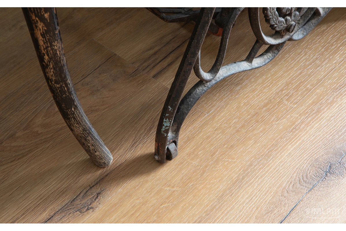 Виниловые полы Виниловый ламинат Vinilam Cork Premium 33037 Дуб Кадис