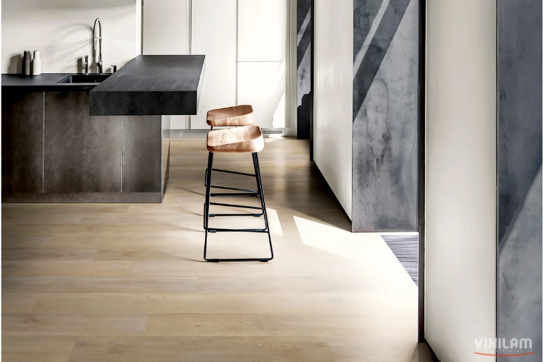 Виниловые полы Виниловый ламинат Vinilam Дуб Шамони RX22233