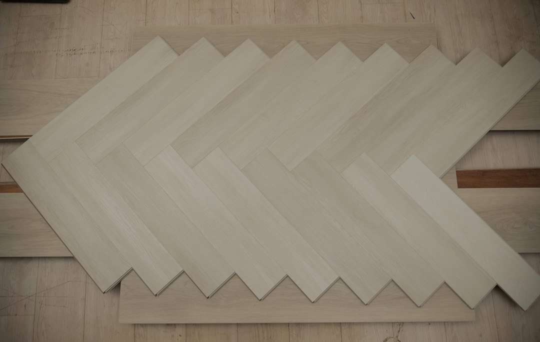 SPC Ламинат LVT плитка Evofloor Parquet Glue - Whiteford (Уайтфорд)