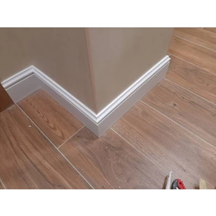 Плинтус напольный NMC FL2 WALLSTYL