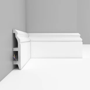 Плинтус напольный Декомастер D232