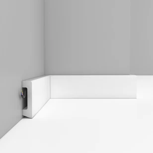 Плинтус напольный Декомастер D234