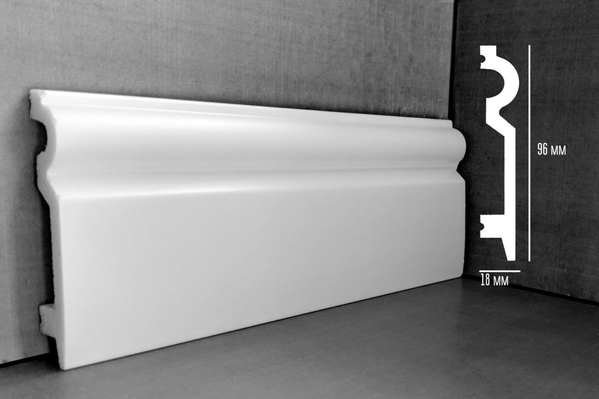 Отделка стен и потолка Плинтус напольный Декомастер A 137