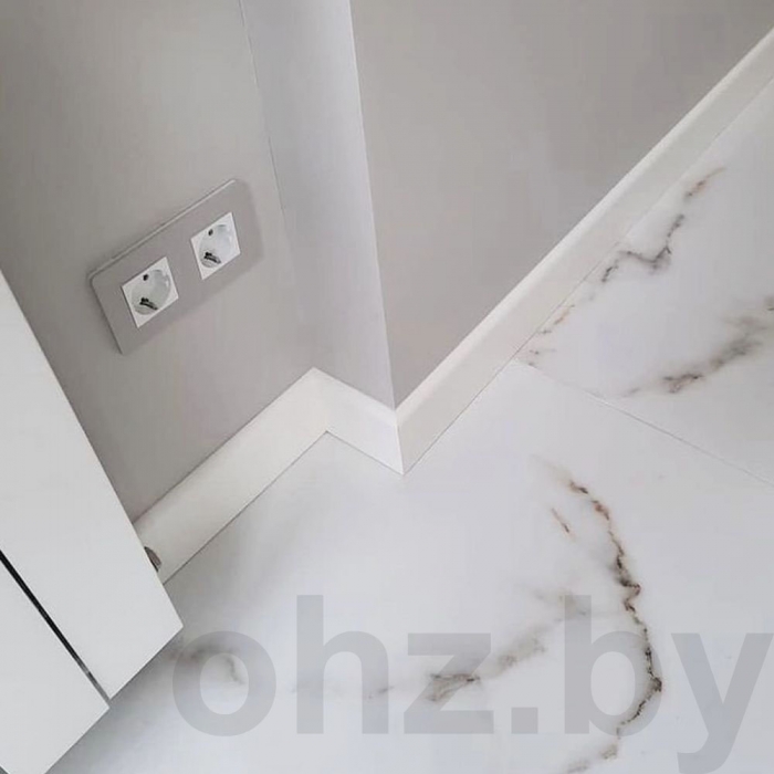 Отделка стен и потолка Плинтус МДФ OHZ НМ-1530