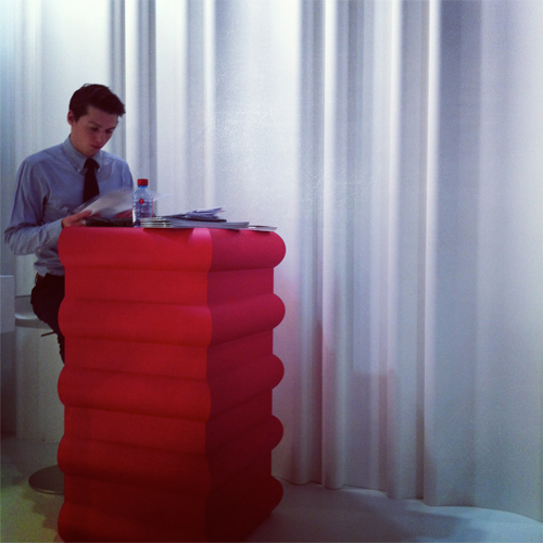 Отделка стен и потолка Молдинг Orac Decor Р3071 2000х372х76 мм