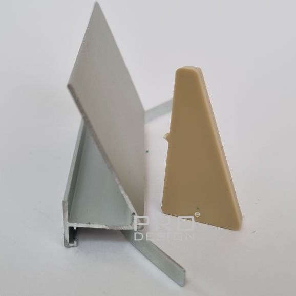 Отделка стен и потолка Комплект заглушек плинтуса Pro Design 570 шампань