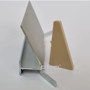 Комплект заглушек плинтуса Pro Design 570 шампань