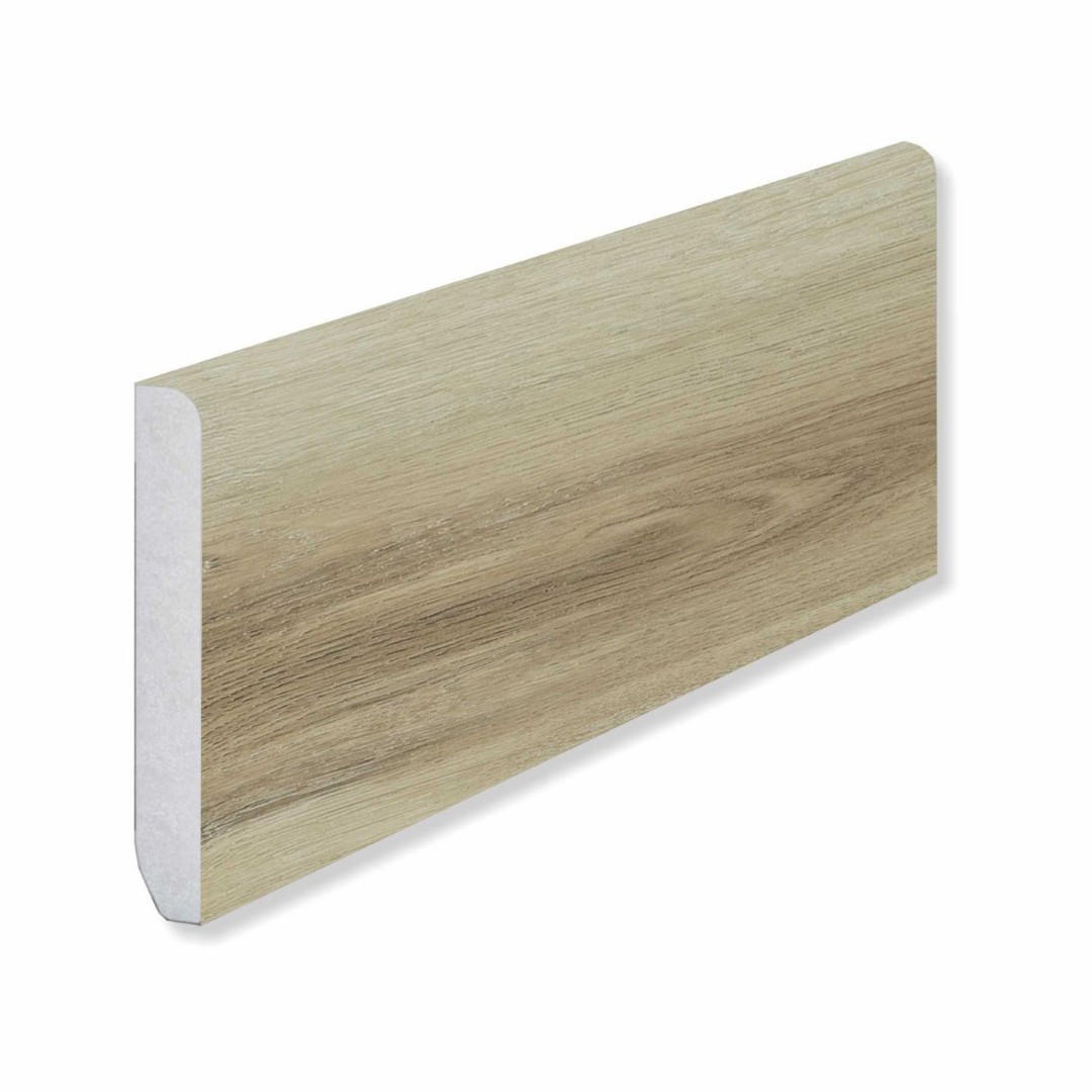 Отделка стен и потолка Кварцевый плинтус Fargo VL 89015-003 Дуб Мартовский градиент