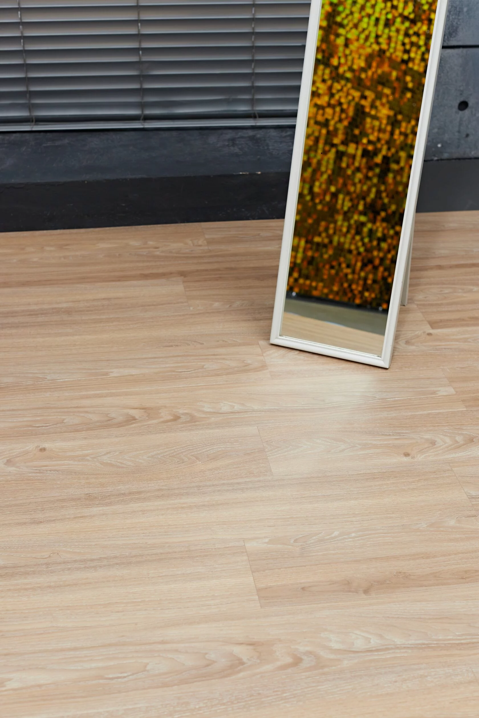 SPC Ламинат SPC ламинат Steinholz Prime Аггштайн STH001