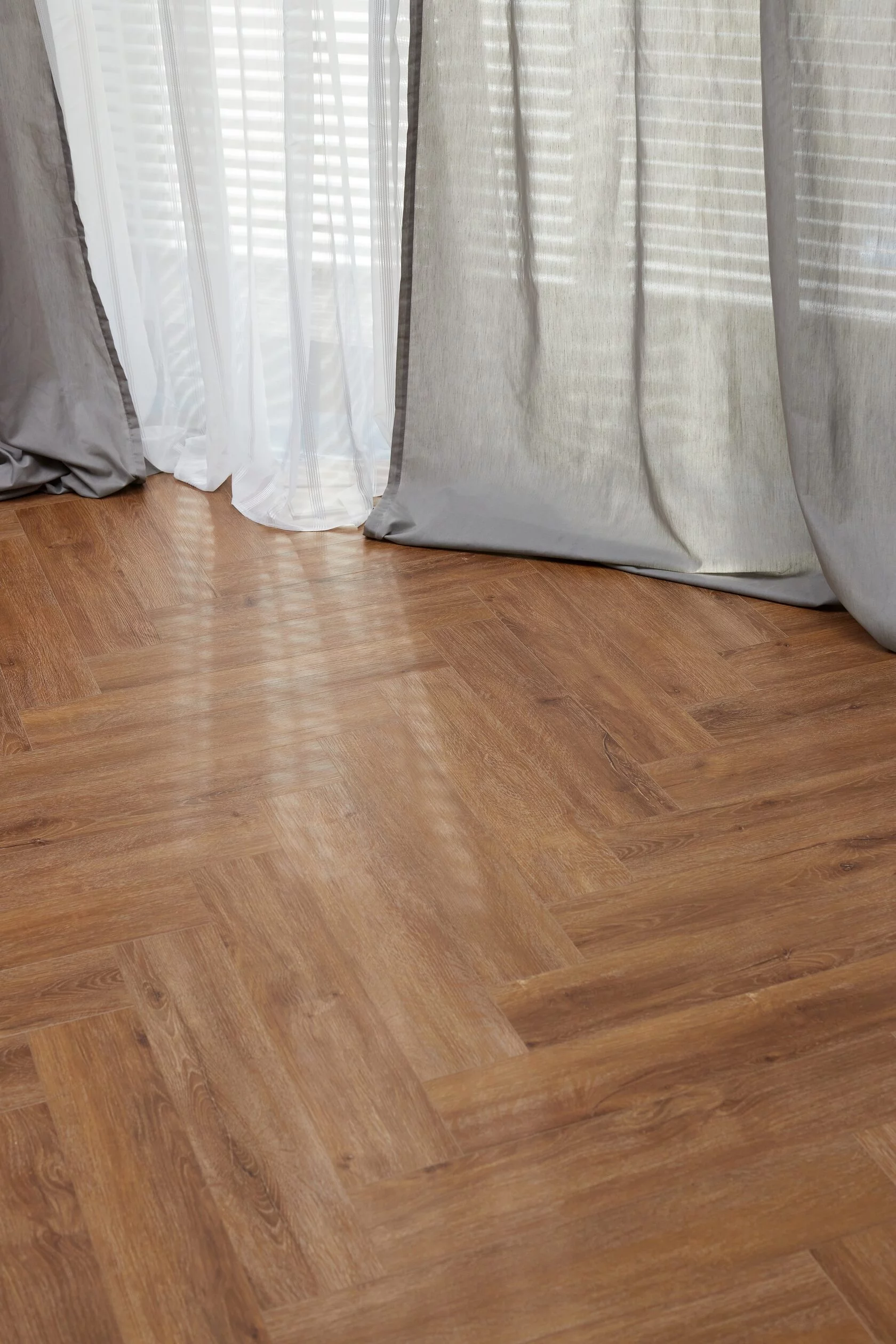 SPC Ламинат SPC ламинат Steinholz Herringbone Кайфер STH037H