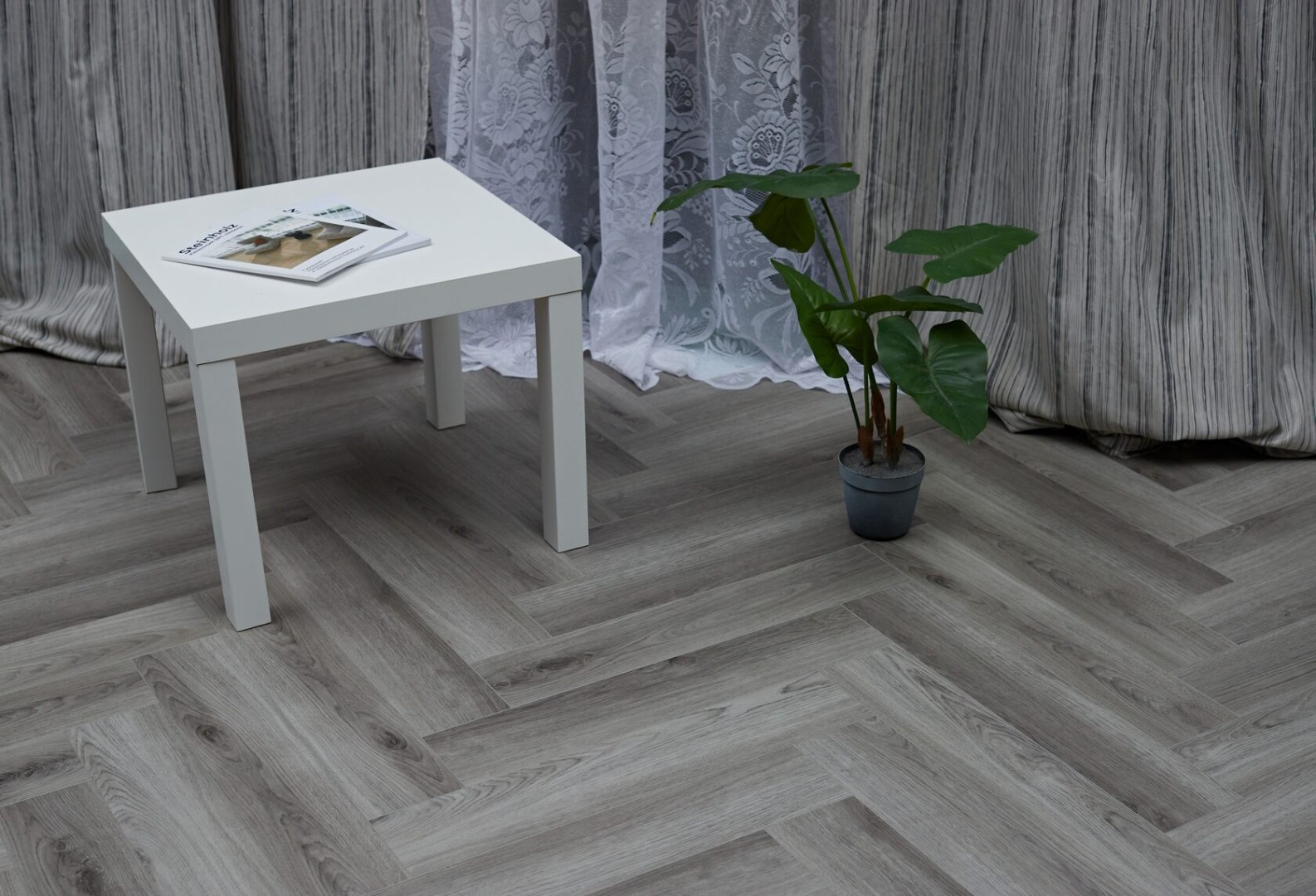 SPC Ламинат SPC ламинат Steinholz Herringbone Дахштайн STH042H