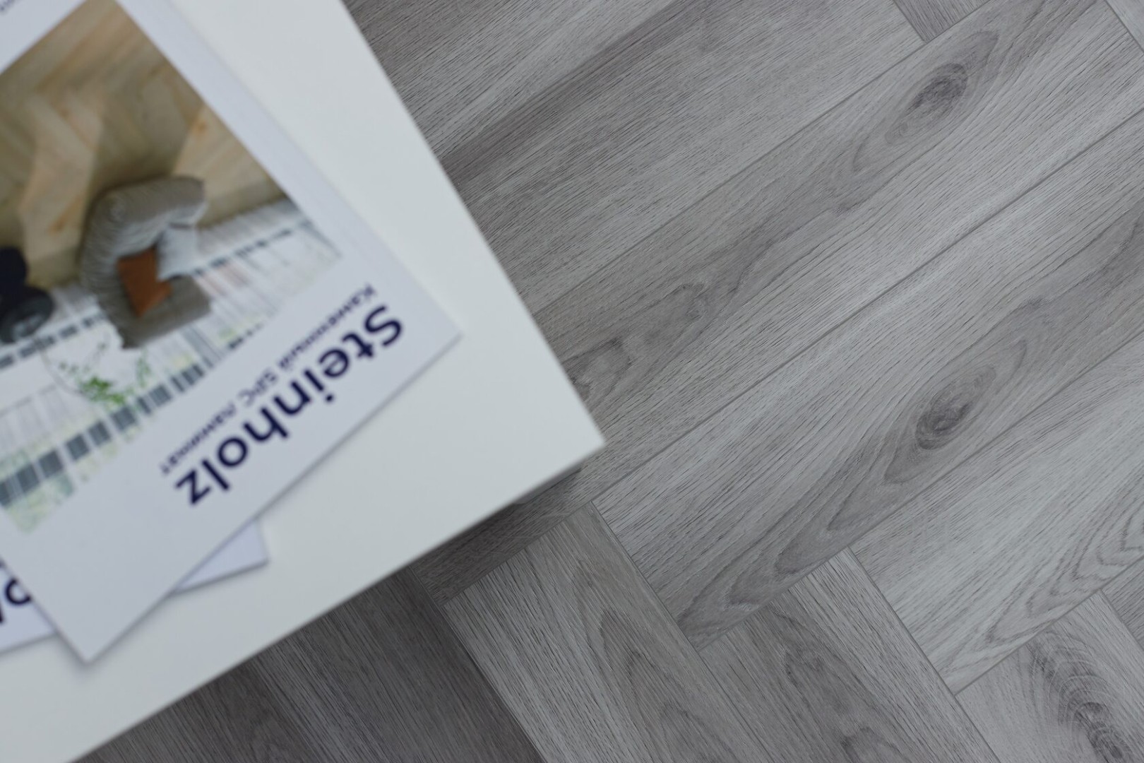 SPC Ламинат SPC ламинат Steinholz Herringbone Дахштайн STH042H