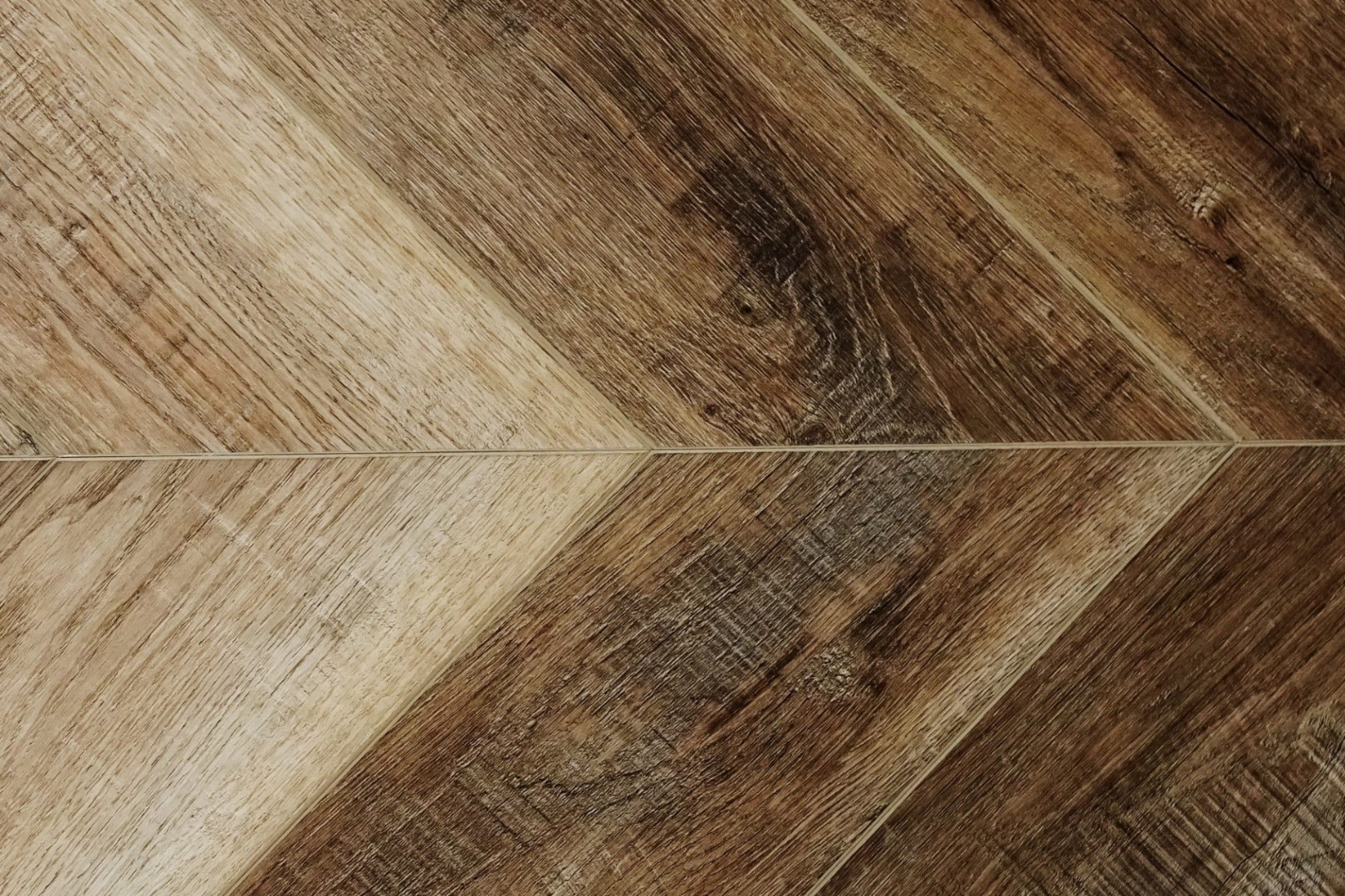 Виниловые полы Кварц-виниловая LVT плитка DAMY FLOOR CHEVRON DF06-Ch-LVT Амбуаз