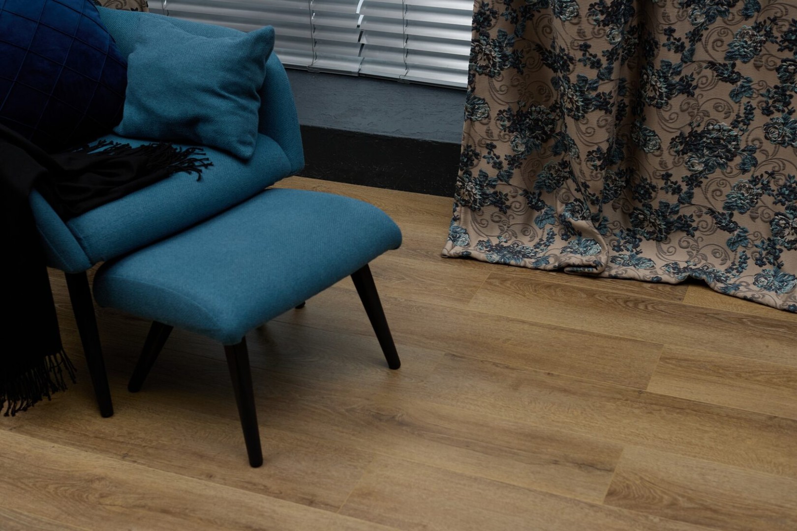 SPC Ламинат SPC ламинат Steinholz Prime Карнбург STH074