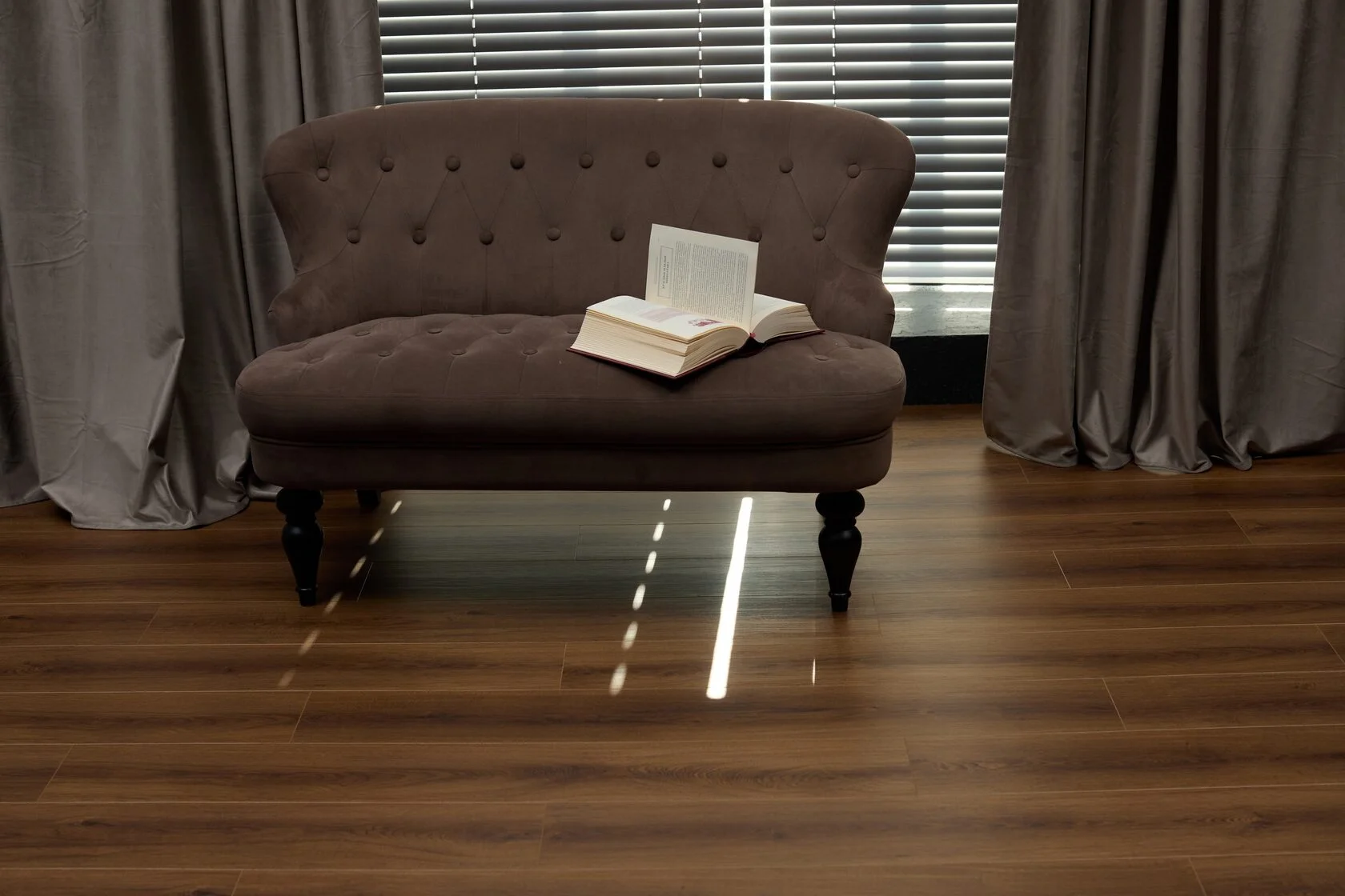 SPC Ламинат SPC ламинат Steinholz Prime Винталь STH078