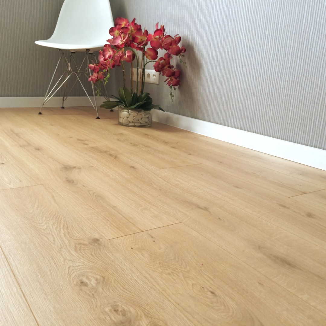 Ламинат Ламинат Egger EPL198 ДУБ ПРЕДАЙЯ НАТУРАЛЬНЫЙ 33 класс