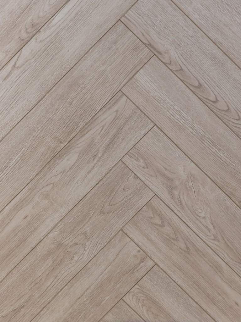 Ламинат Ламинат KRONPARKET Herringbone 44209 Дуб Стенли